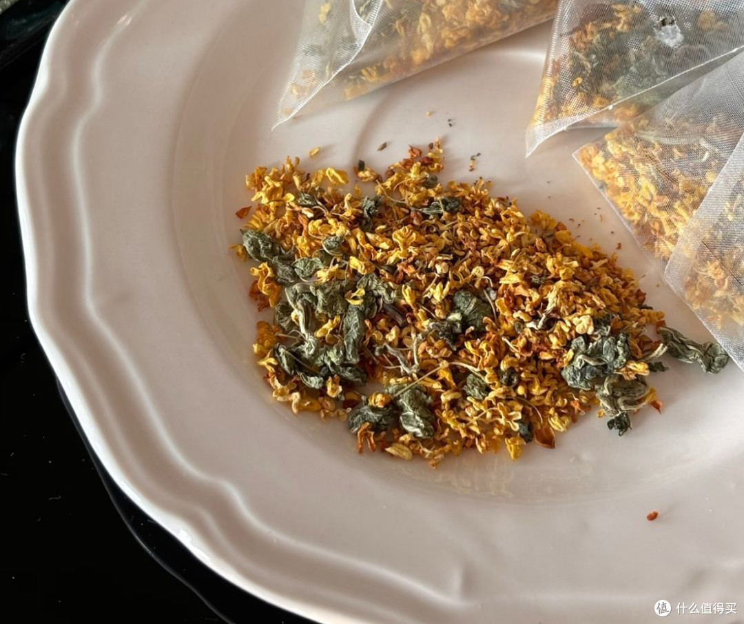 这杯「中式咖啡」，喝出了打工人的温柔提神时刻