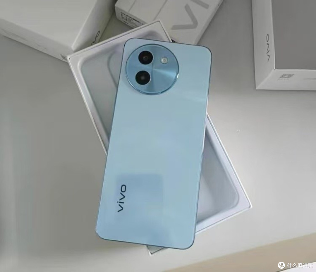 该给父母换新机了！6000mAh+120Hz+立体双扬+骁龙6Gen1，仅653元
