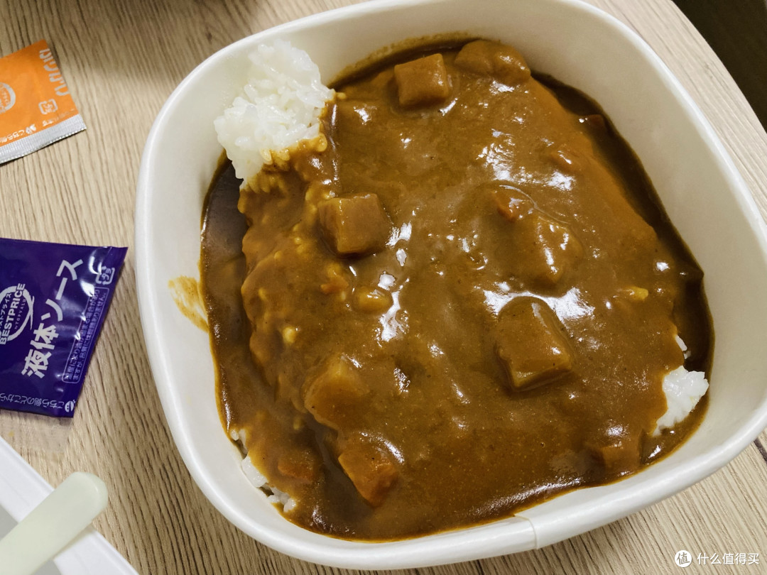 霓虹预制菜,仅用微波炉10分钟还原经典咖喱便当🍱