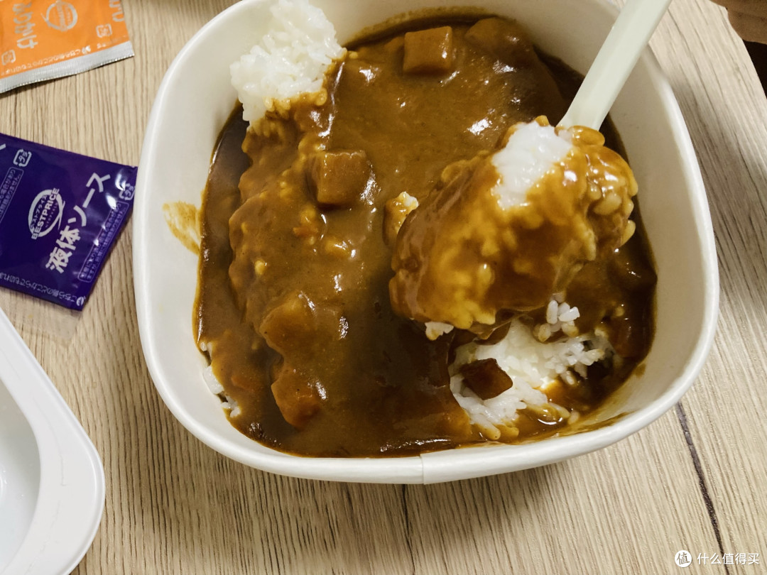 霓虹预制菜,仅用微波炉10分钟还原经典咖喱便当🍱