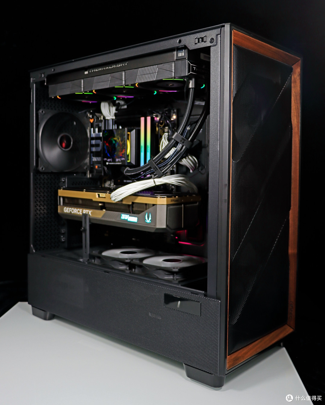 AMD R9 9950X3D 真强!搭配华硕 TUF X870-PLUS 与 索泰 RTX 5080