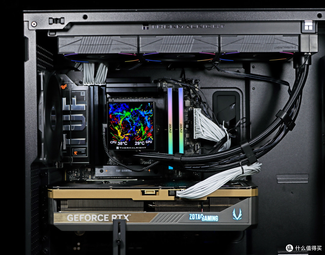 AMD R9 9950X3D 真强!搭配华硕 TUF X870-PLUS 与 索泰 RTX 5080