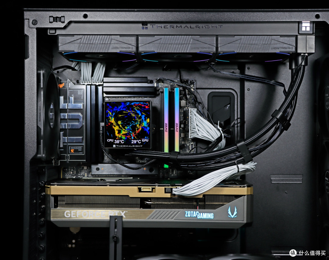 AMD R9 9950X3D 真强!搭配华硕 TUF X870-PLUS 与 索泰 RTX 5080