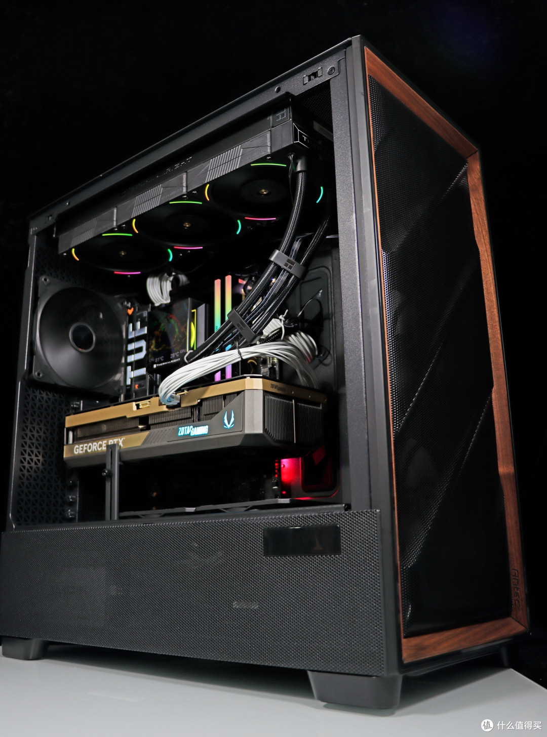 AMD R9 9950X3D 真强!搭配华硕 TUF X870-PLUS 与 索泰 RTX 5080