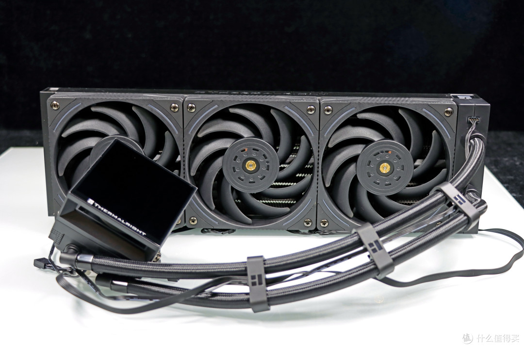 AMD R9 9950X3D 真强!搭配华硕 TUF X870-PLUS 与 索泰 RTX 5080
