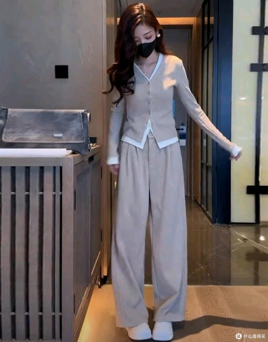 春起换新潮!这套套装让你美出新高度