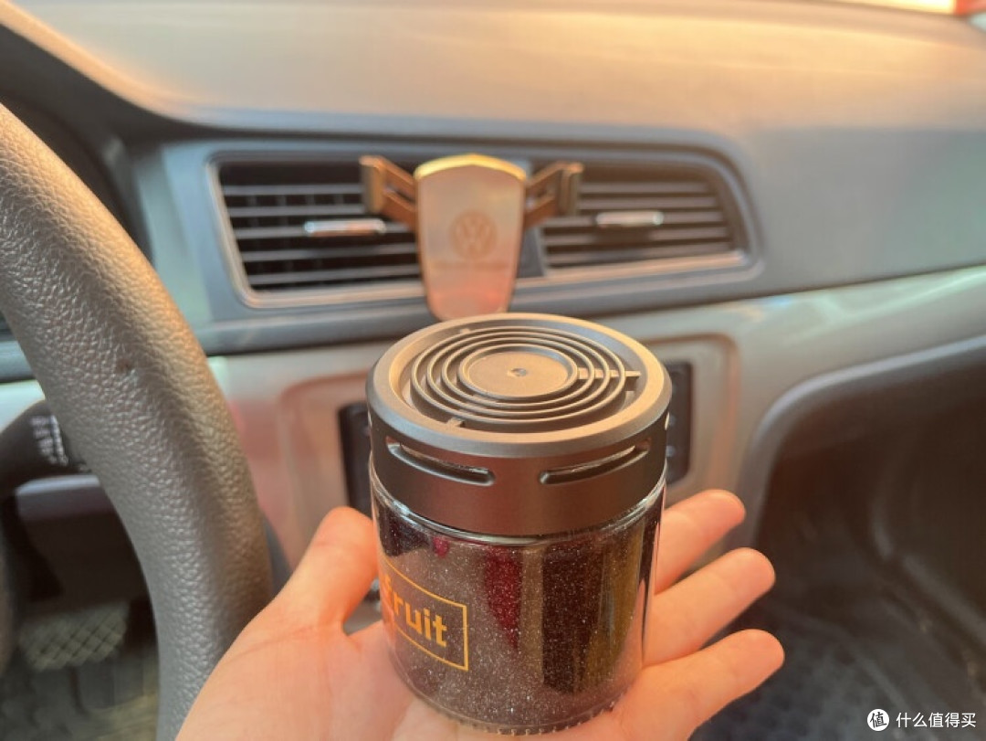 邂逅arfruit车载香薰:为爱车赋予芬芳灵魂