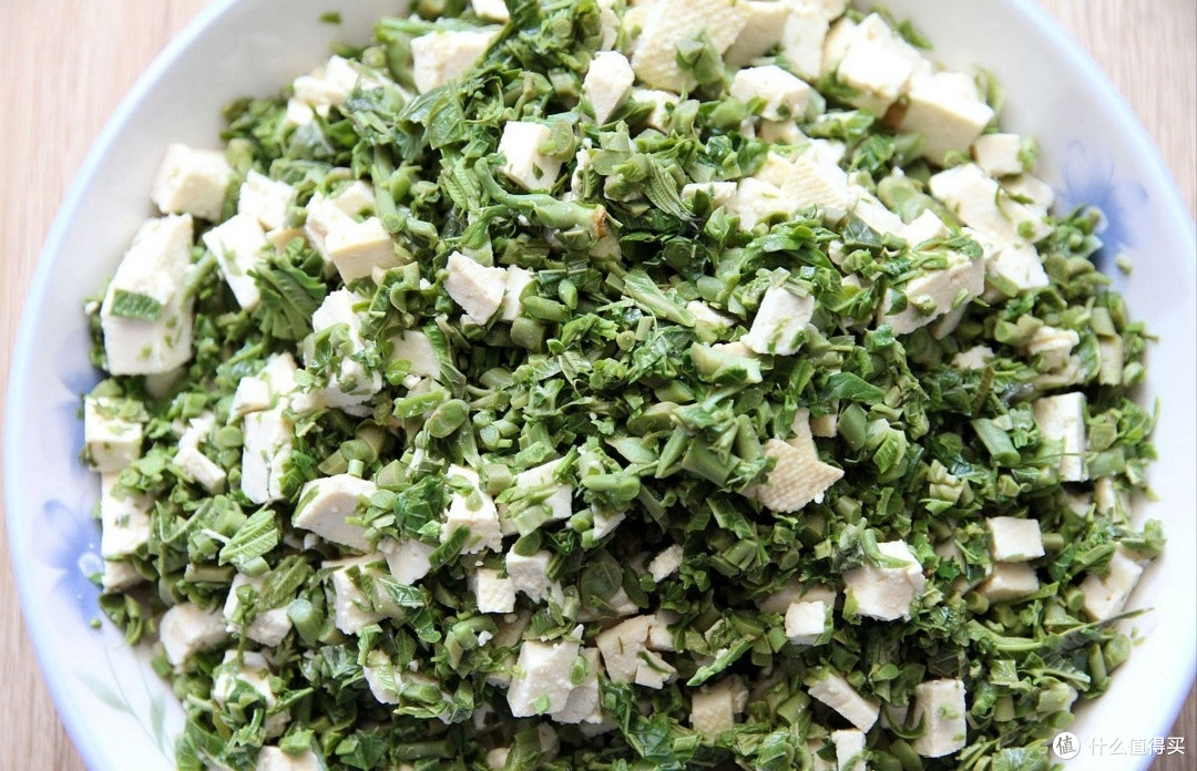 香椿拌豆腐，春季必尝的美味