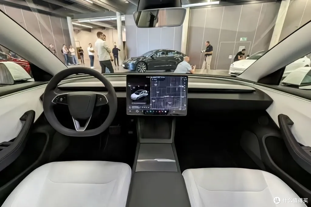 特斯拉 Model 3，科技先锋的魅力座驾