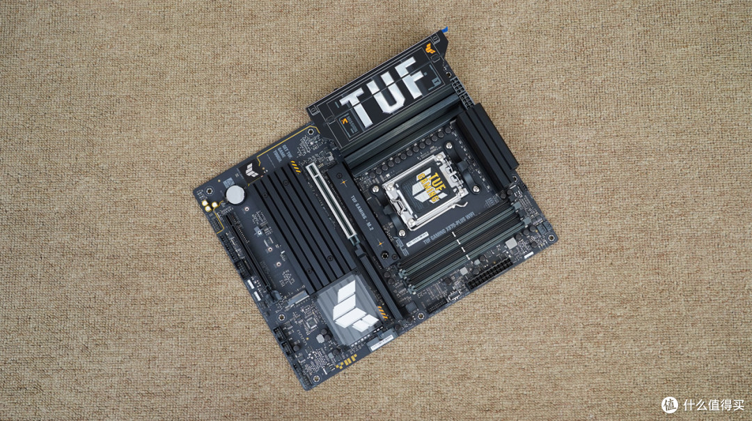 游戏生产力无短板,9950X3D评测&华硕TUF X870、索泰5080装机秀