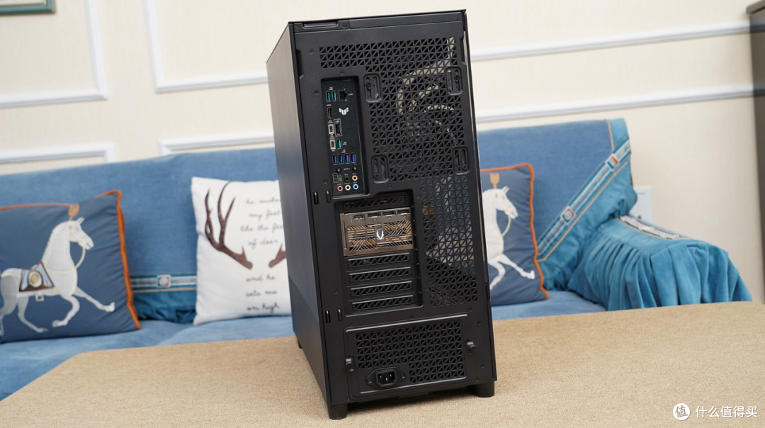 游戏生产力无短板,9950X3D评测&华硕TUF X870、索泰5080装机秀