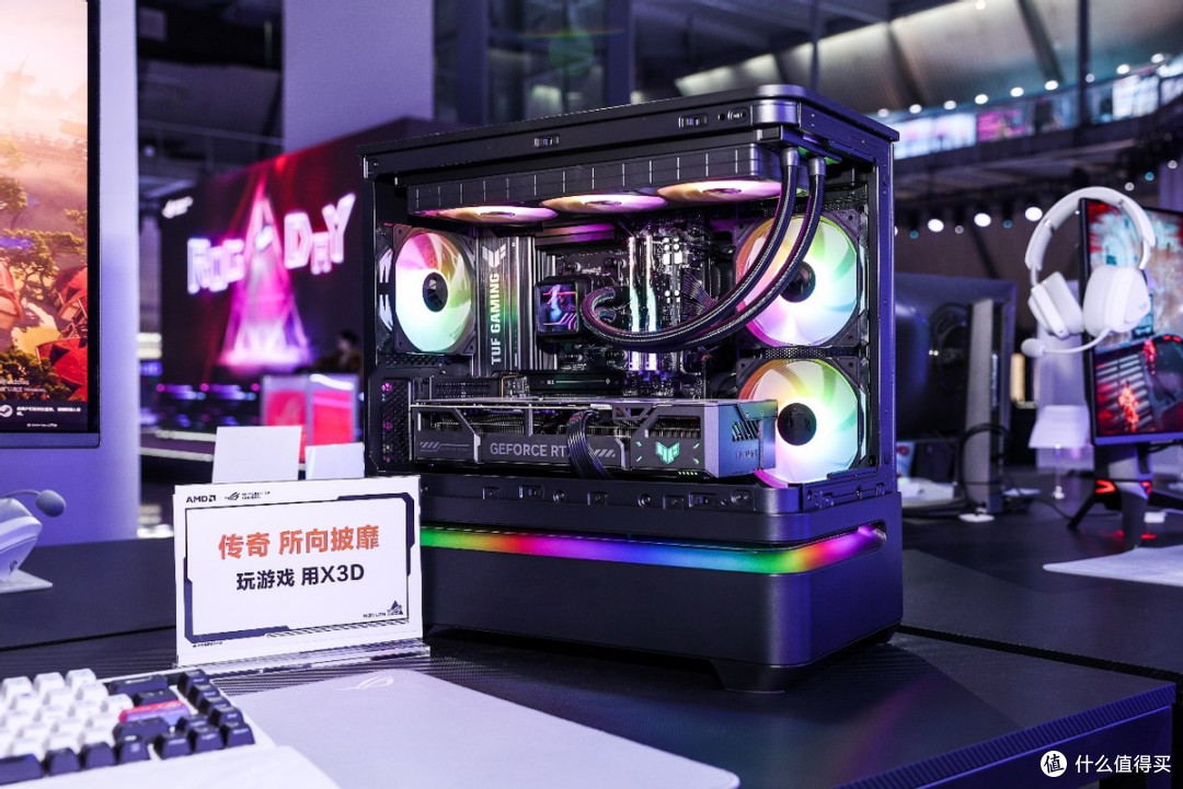 湘聚金字塔!华硕主板引爆ROG DAY 2025信仰狂欢