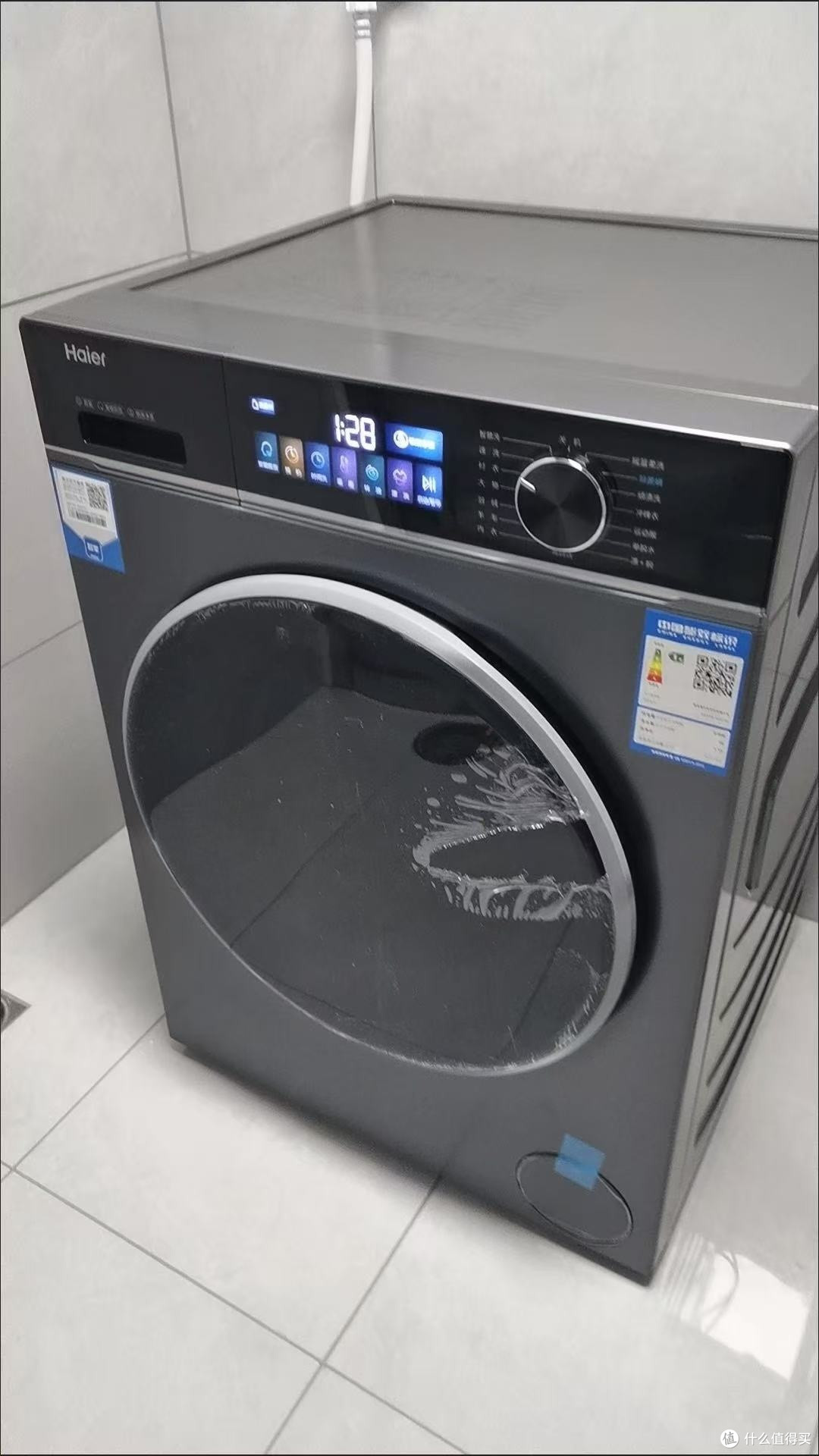 海尔10kg直驱变频滚筒洗衣机,家庭洗衣神器!