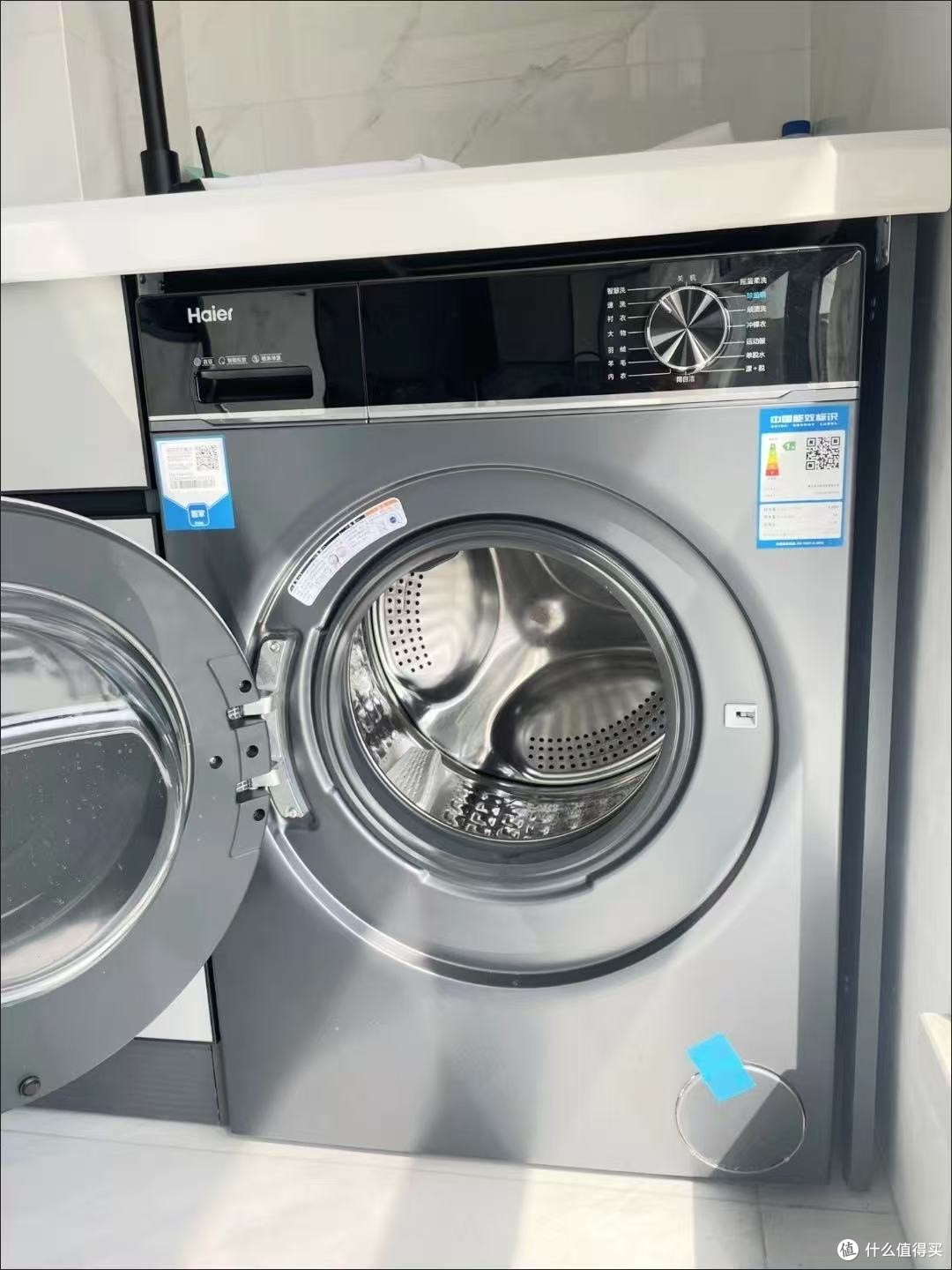 海尔10kg直驱变频滚筒洗衣机,家庭洗衣神器!