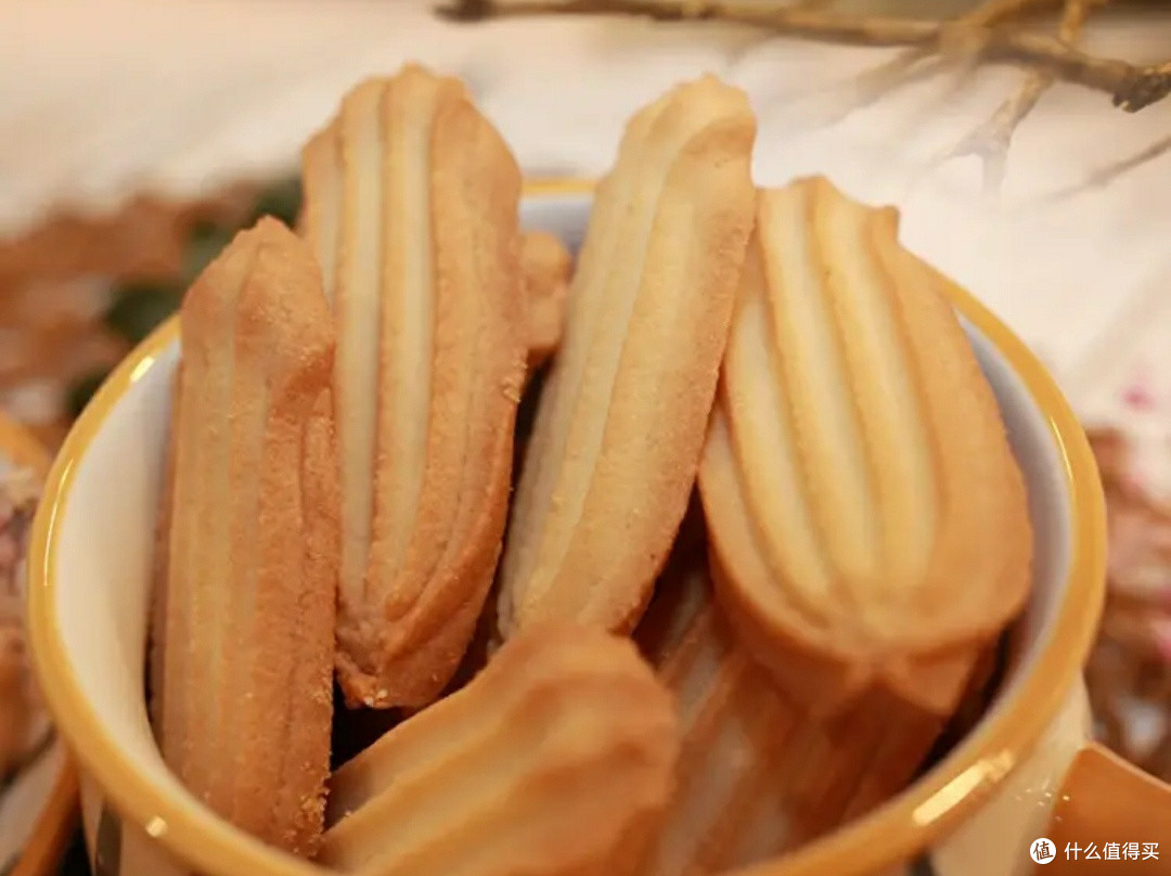 老香斋上海老字号:咸淇淋曲奇,传统美味新享受🍪