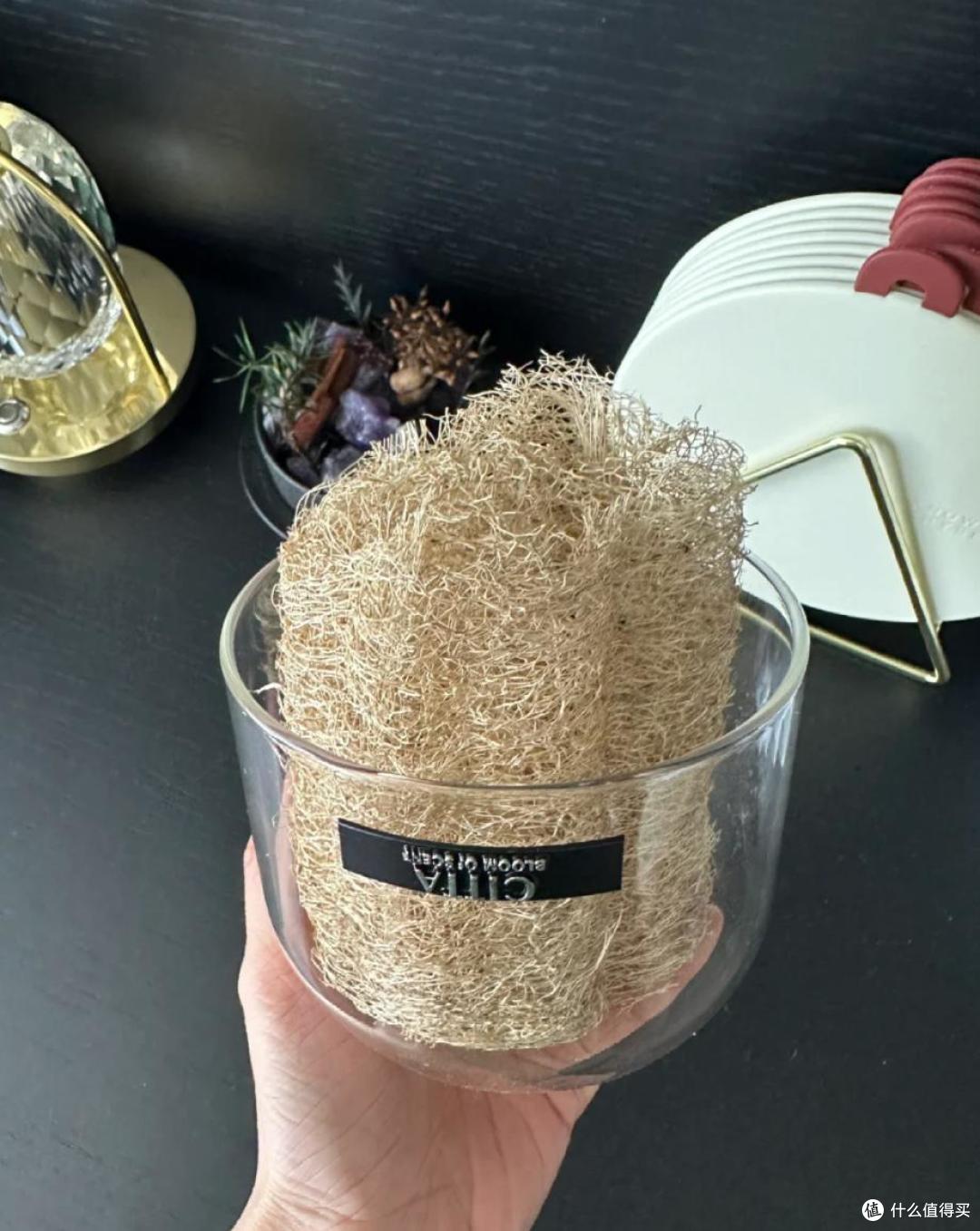 被年轻人惊艳了,自制7款“家居神器”,看似离谱,却很好用!