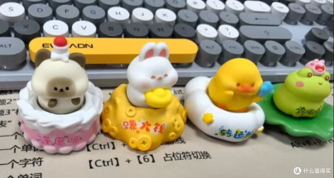 必看！超萌赟娅摆件，职场人的情绪 “救星”