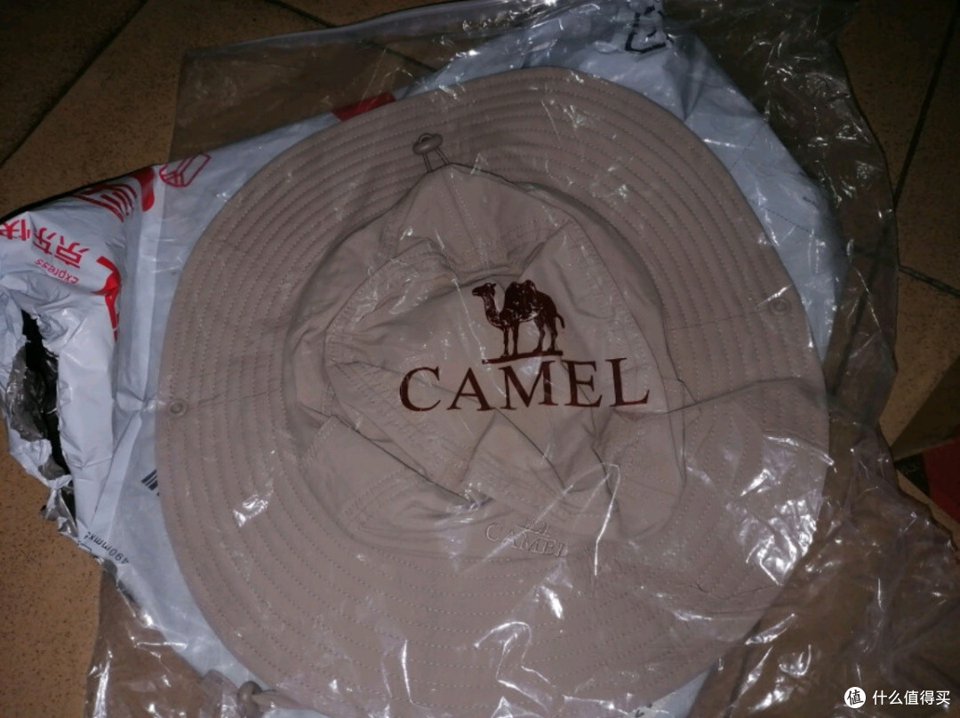 骆驼(CAMEL)渔夫帽:十二维度解析夏季防晒遮阳新宠