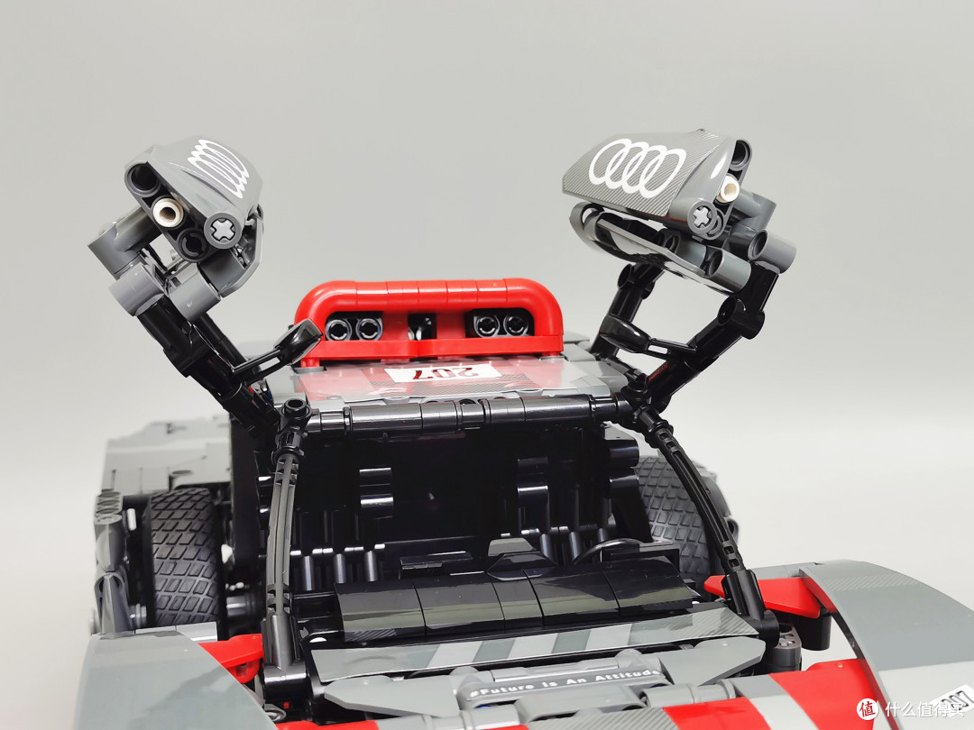 阿布扎比沙漠挑战赛冠军,星辉 Audi RS Q e-tron深度解析