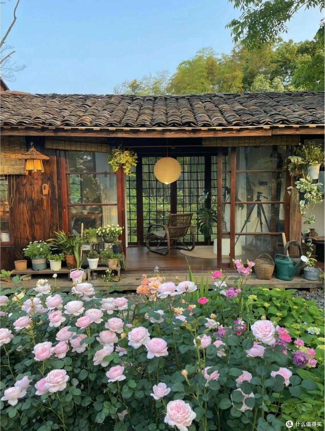 看过李子柒的小庭院,才发现它是多数人的“梦中情宅”,网友:对