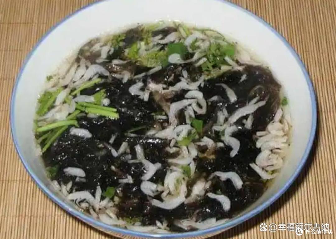中医推荐:50岁后少吃猪肉,吃这4样“肝脏清道夫”睡得香气色好