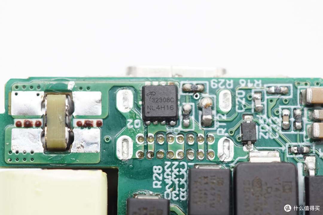 拆解报告:Lenovo联想65W 49cc INBOX 氮化镓充电器ADLX65UAGC2E