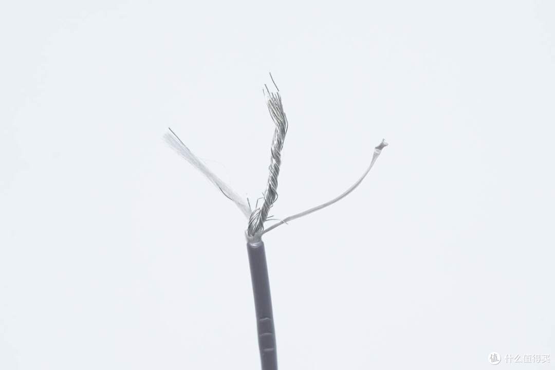 拆解报告:品级140W一拖二快充编织数据线