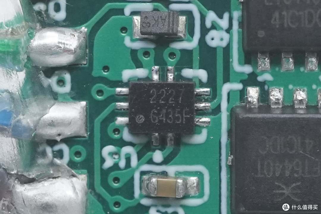 拆解报告:品级140W一拖二快充编织数据线