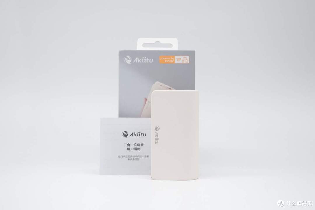 拆解报告：Akiitu爱可途邮差系列7000mAh二合一充电宝AK-PAB7F