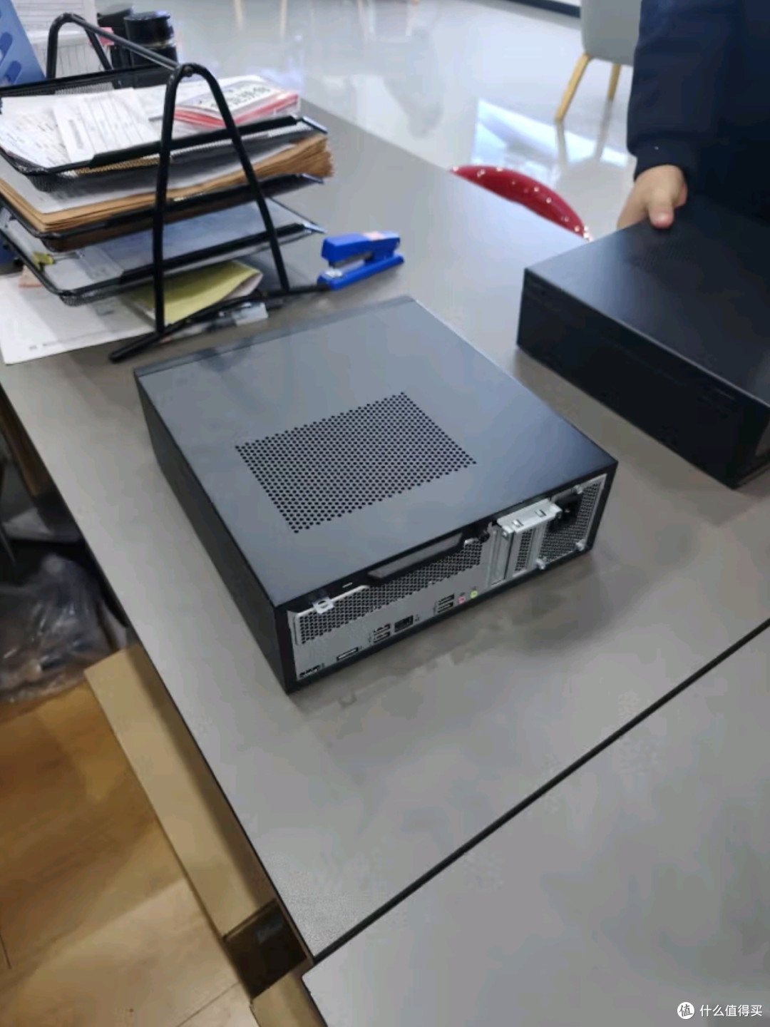 联想扬天M4000q商用办公电脑：高效赋能，智启商务新程