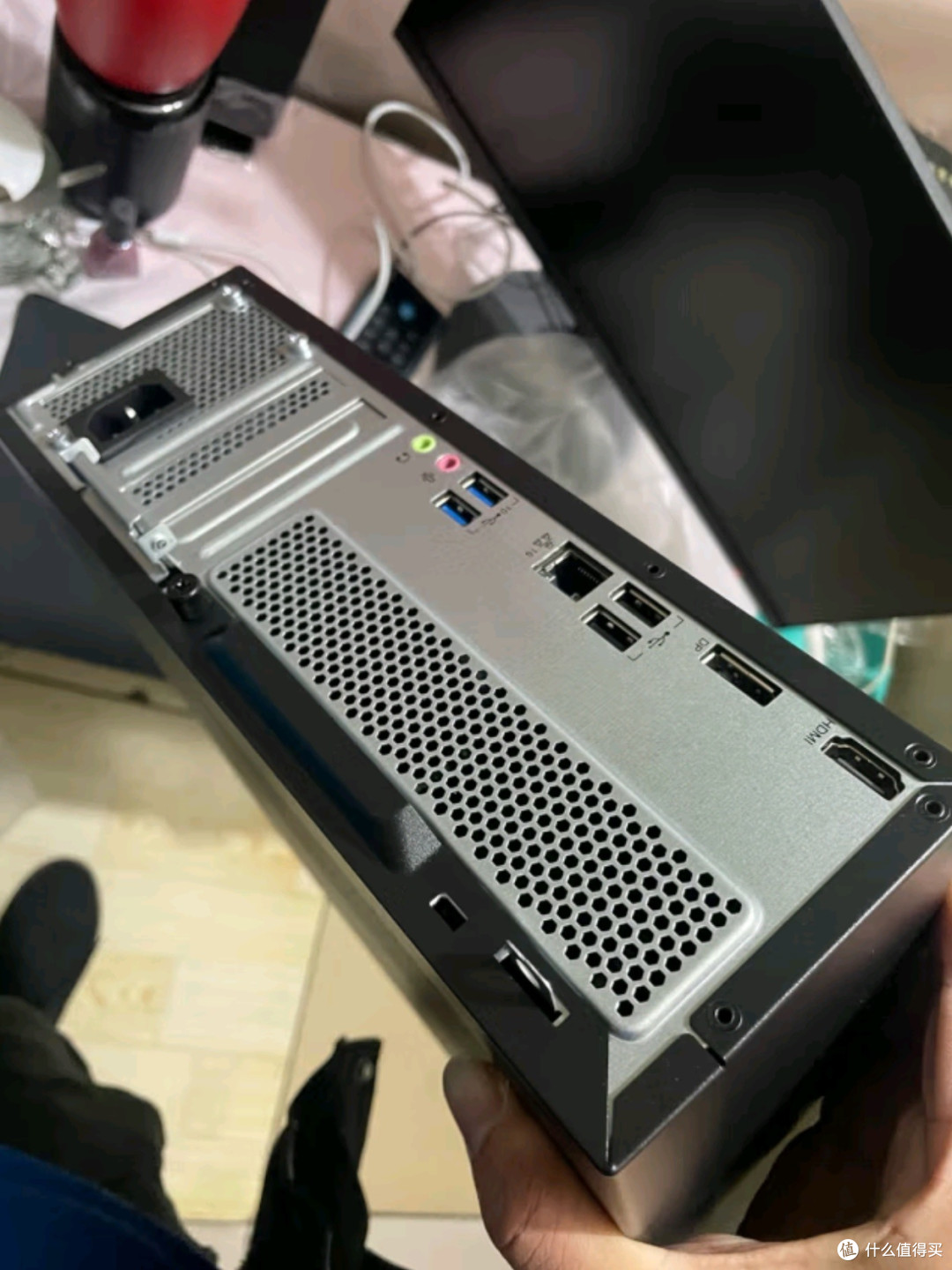 联想扬天M4000q商用办公电脑：高效赋能，智启商务新程