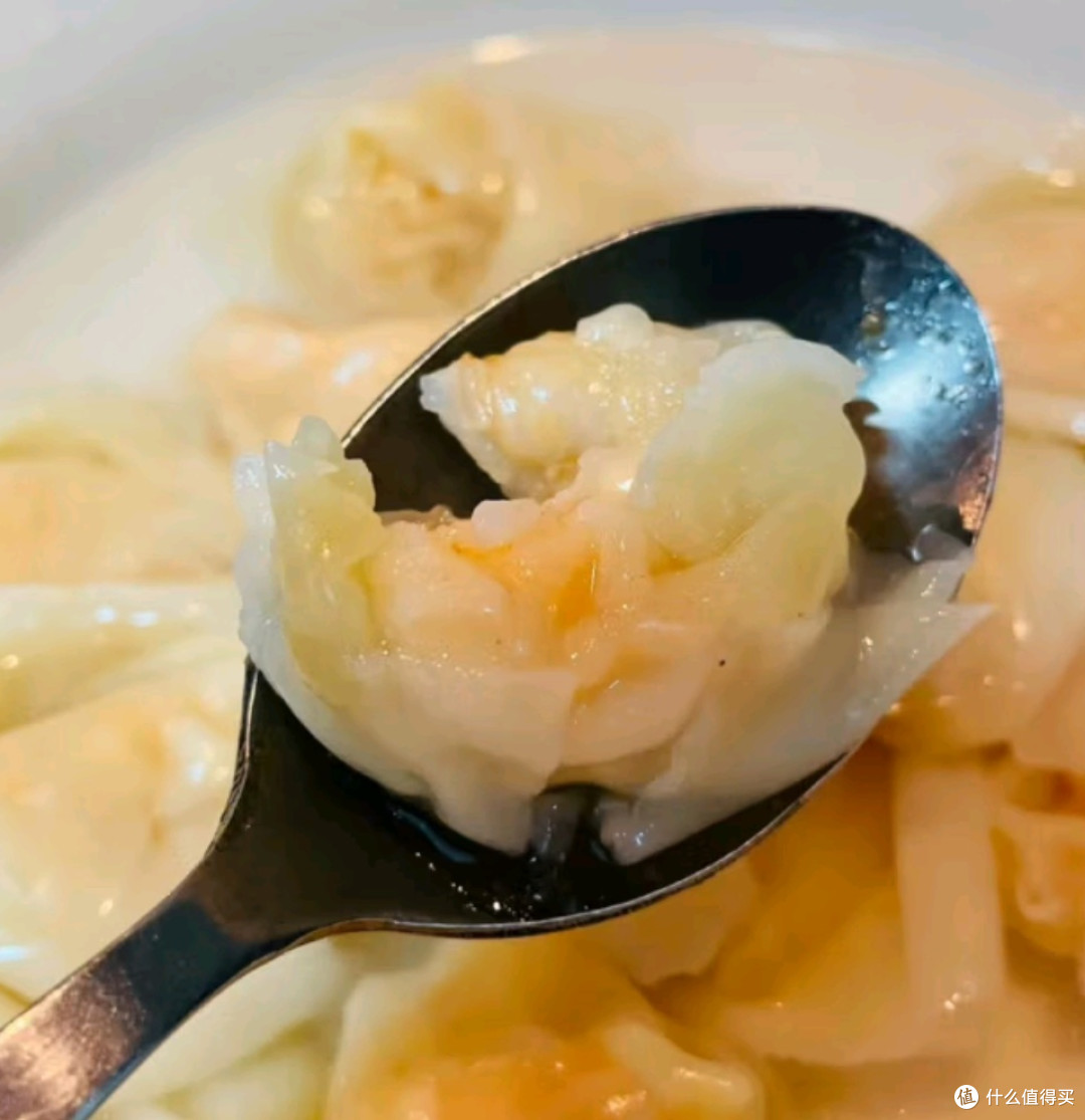 正大馄饨虾肉速冻云吞:一口虾鲜,方便美味随时享!