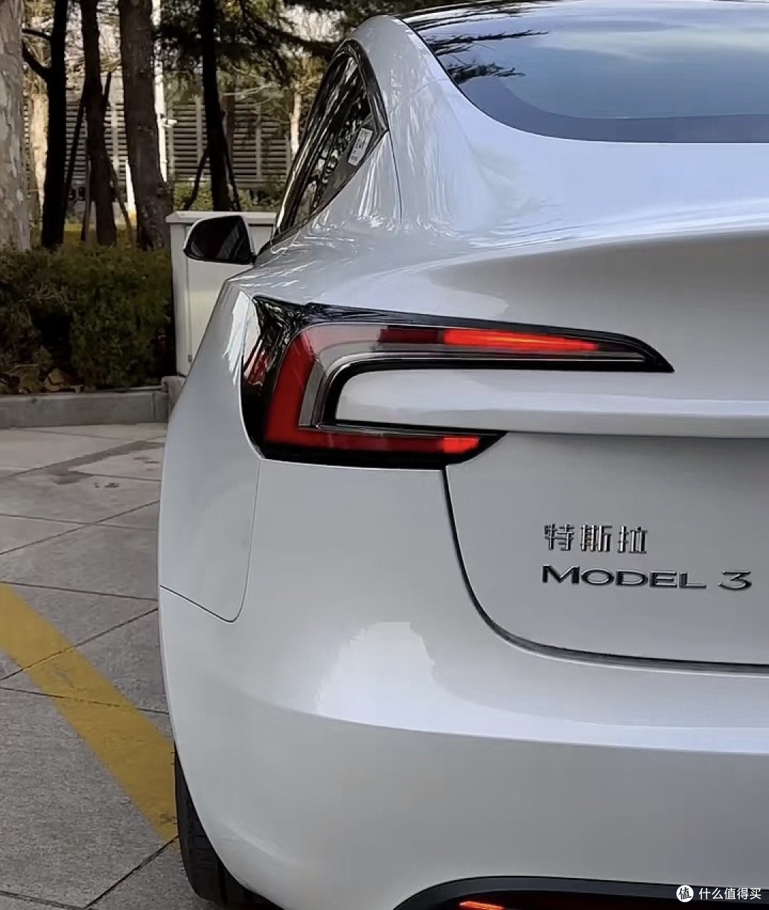 特斯拉VS蔚来,谁才是新能源之王?