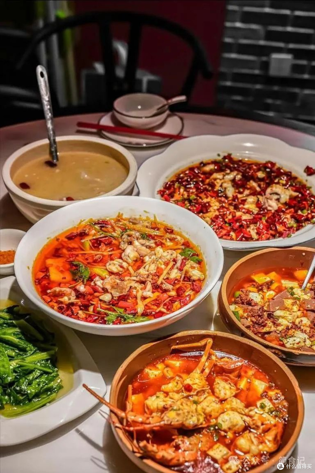 2025年饮食革命:从外卖族到健康烹饪大师的蜕变之路