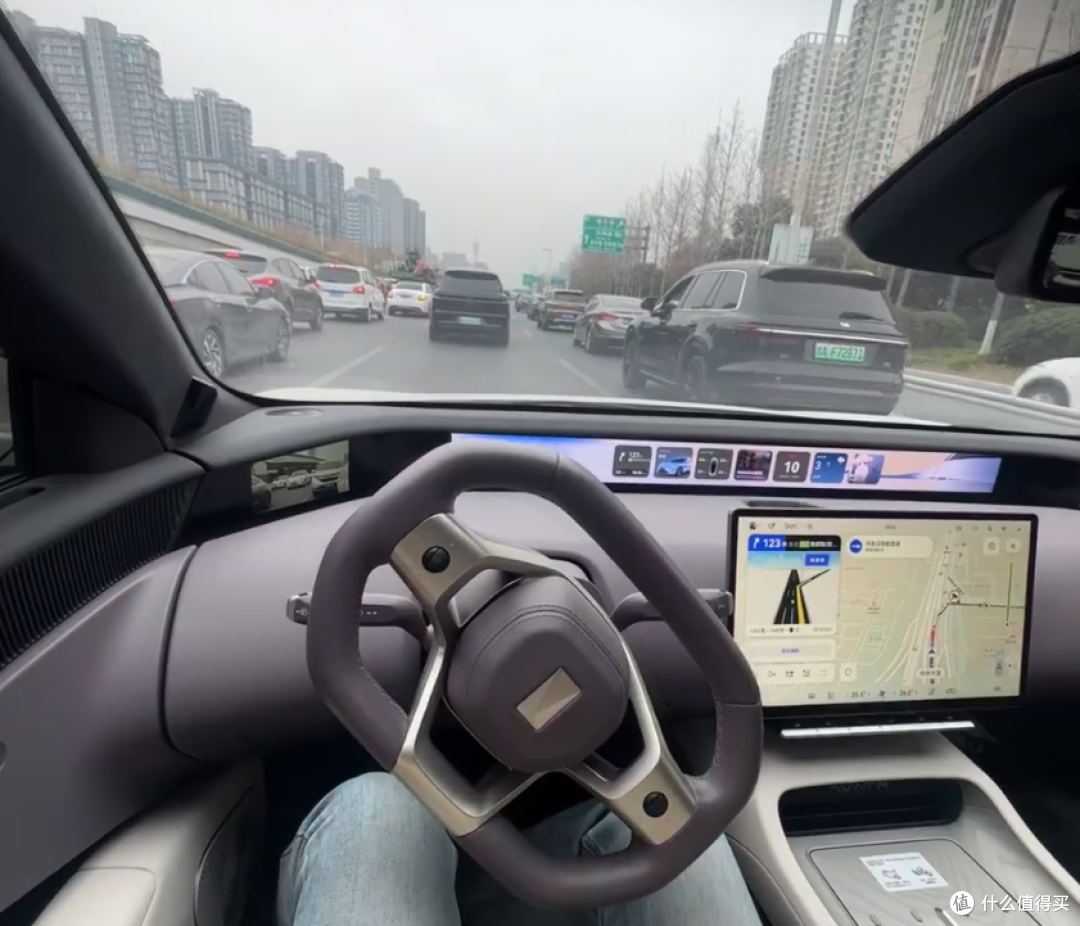 智能驾驶:重塑出行未来