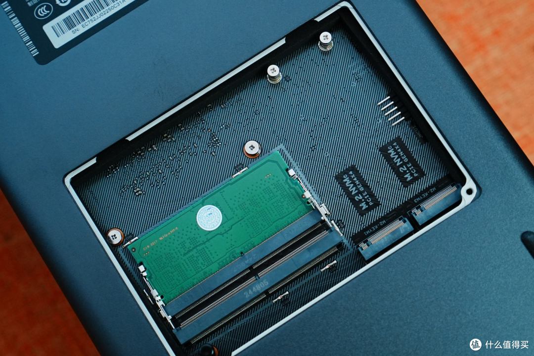 MAC mini存储大解放,高性能NAS绿联DXP4800 Plus私有云开箱体验