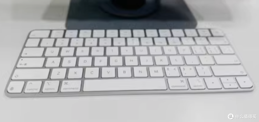 办公好帮手：苹果妙控键盘（USB-C 普通版）超赞​
