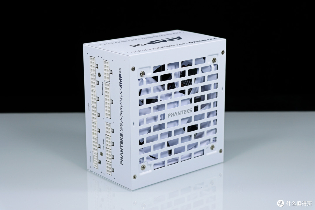 AMD R9 9950X3D 真强!搭配华硕 TUF X870-PLUS 与 索泰 RTX 5080