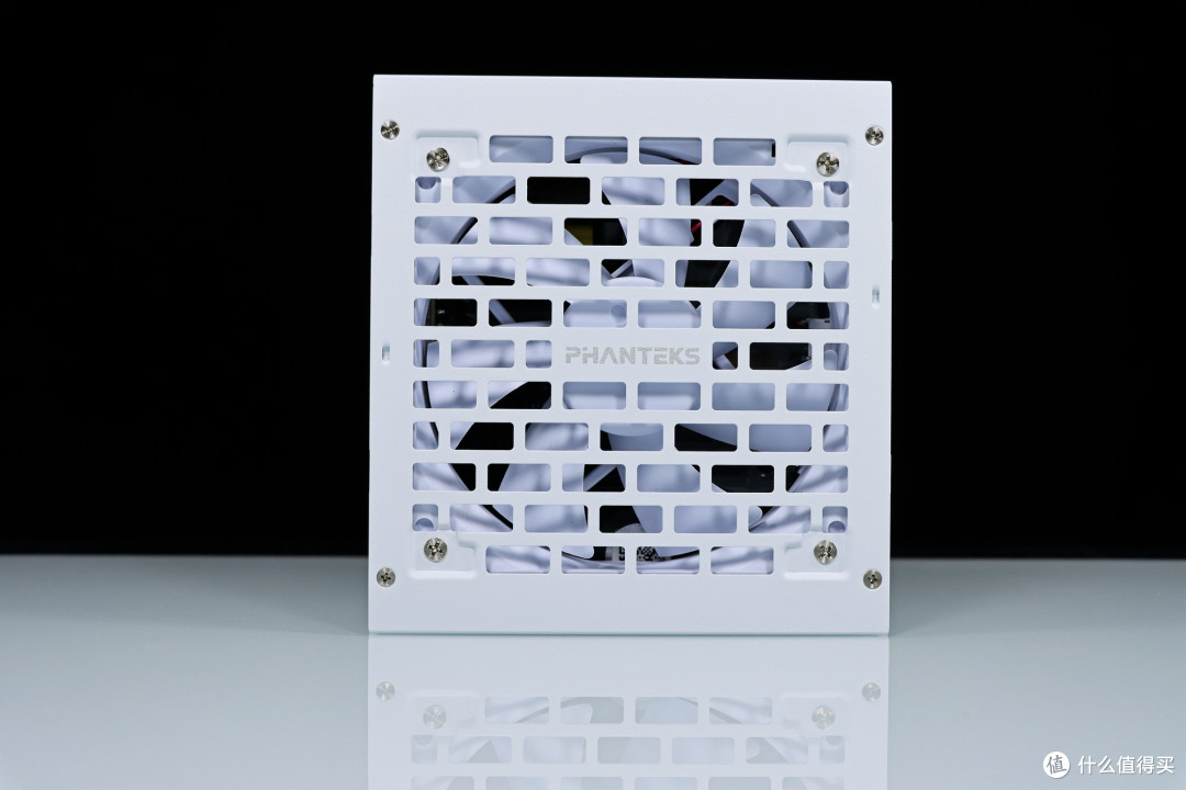 AMD R9 9950X3D 真强!搭配华硕 TUF X870-PLUS 与 索泰 RTX 5080