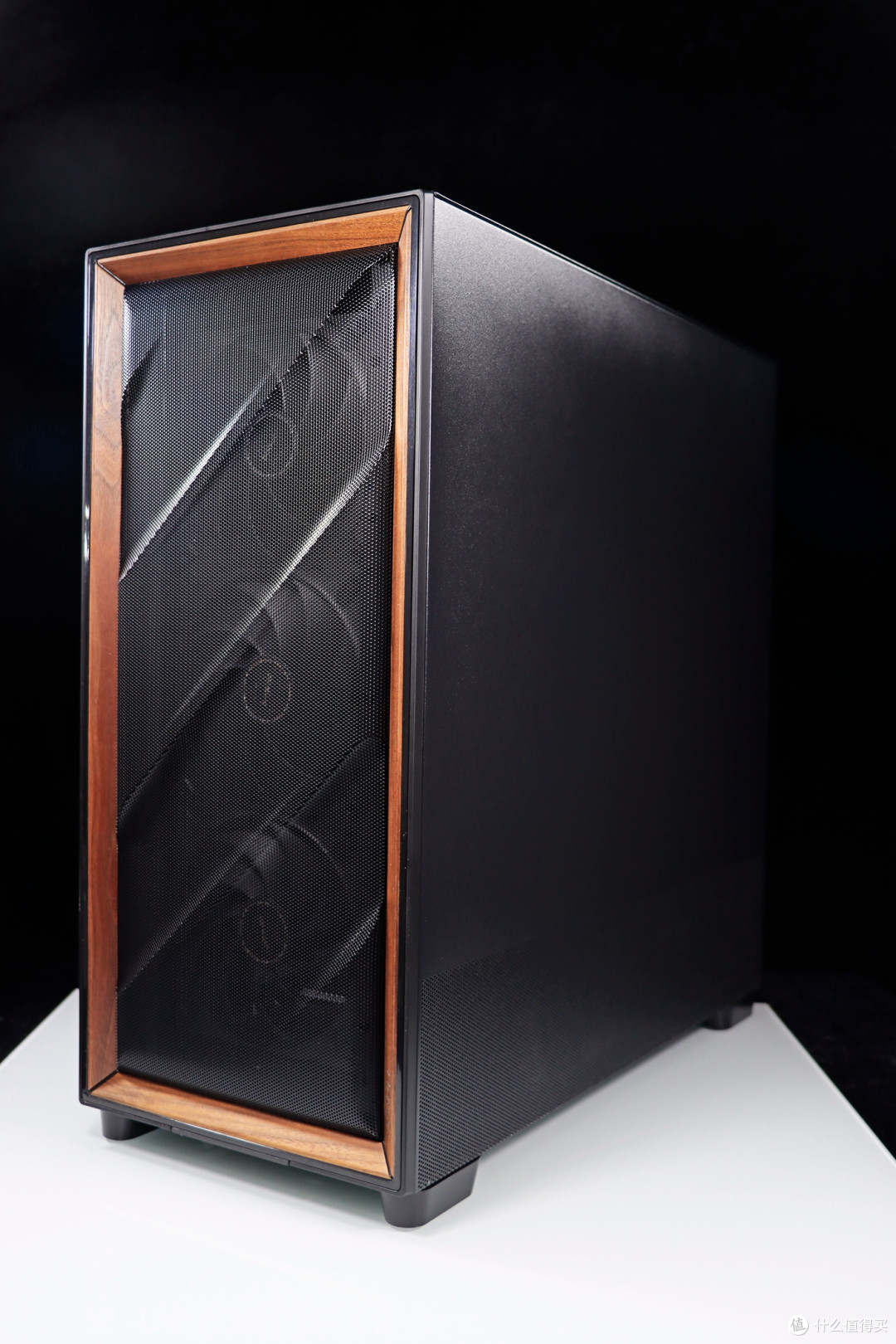 AMD R9 9950X3D 真强!搭配华硕 TUF X870-PLUS 与 索泰 RTX 5080