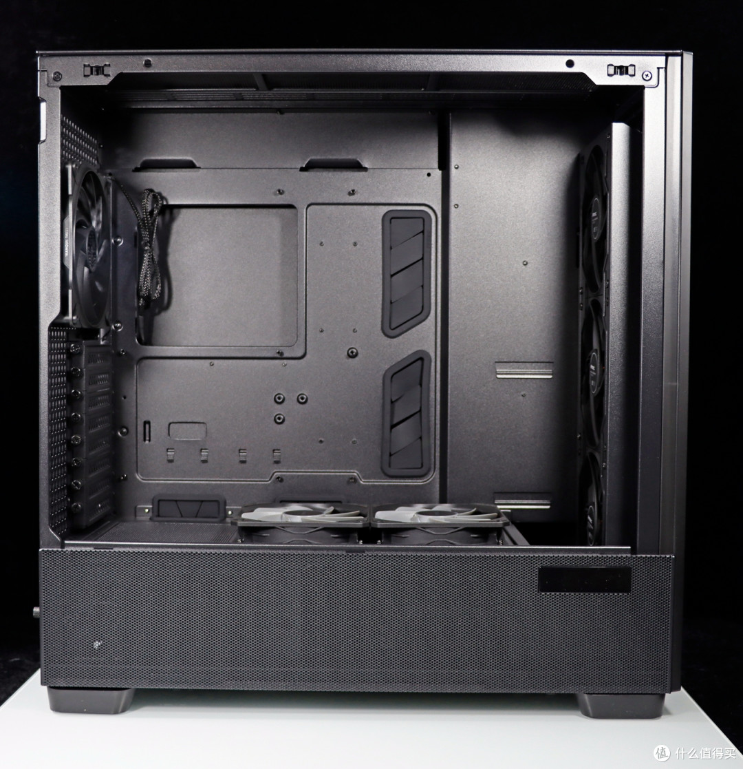 AMD R9 9950X3D 真强!搭配华硕 TUF X870-PLUS 与 索泰 RTX 5080