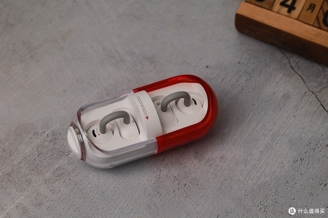红/绿/黑三色可选!水月雨PILL音乐胶囊蓝牙耳机炫酷上市