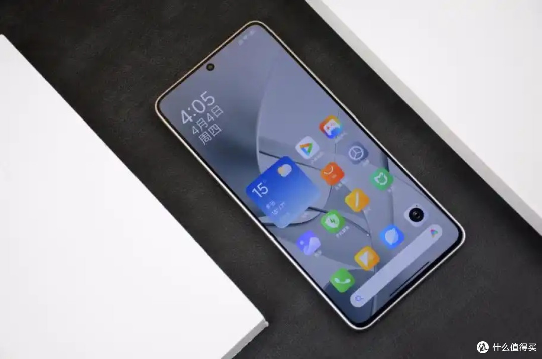 从小米REDMI Turbo4 Pro看手机科技趋势:综合创新驱动市场发展