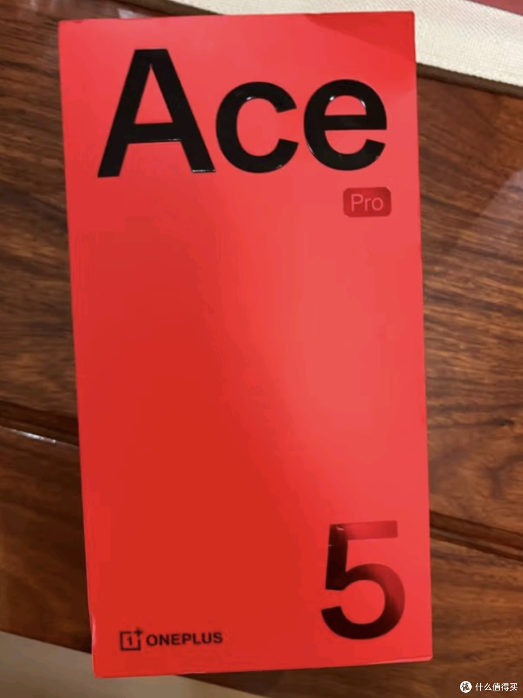 一加Ace5 Pro：中端机中的性能卷王，国补加持下的性价比屠夫」