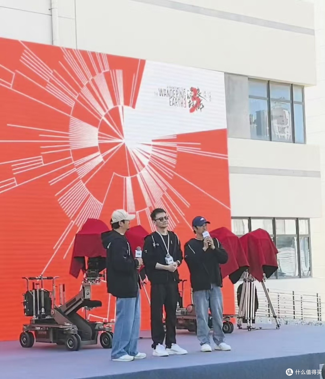 《流浪地球3》开机，2027年大年初一见