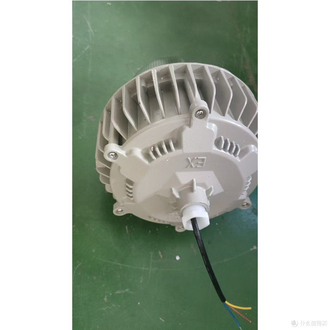 电厂2.5米护栏式LED三防平台灯100W