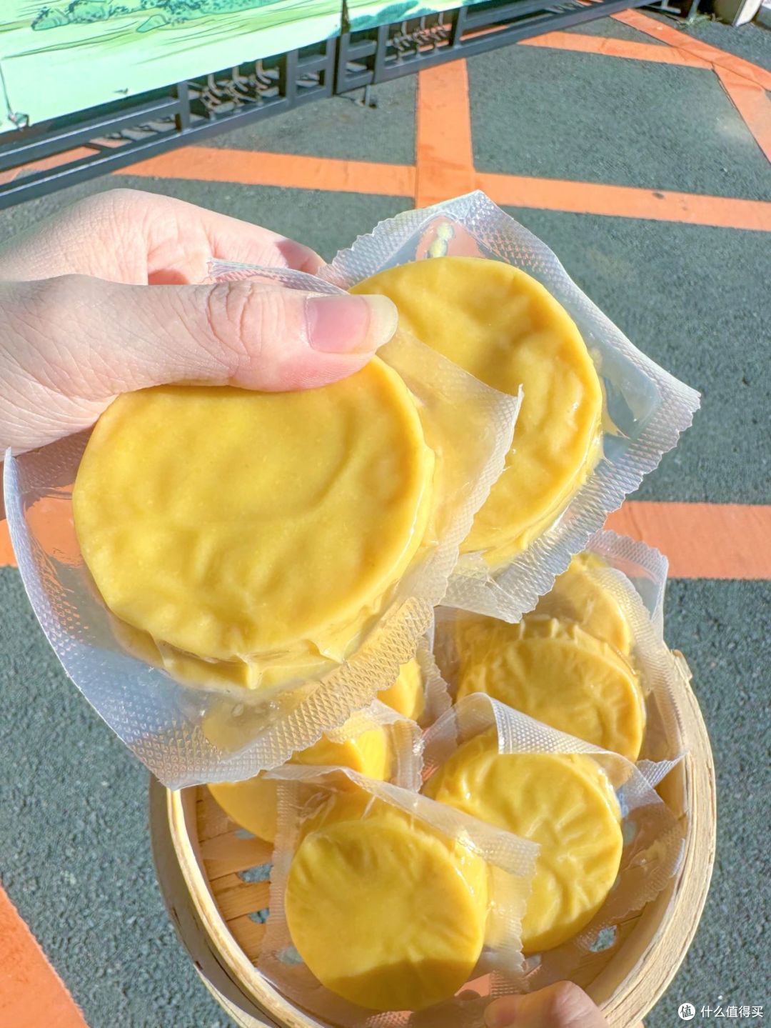 脱皮玉米浆包：舌尖上的地域新宠
