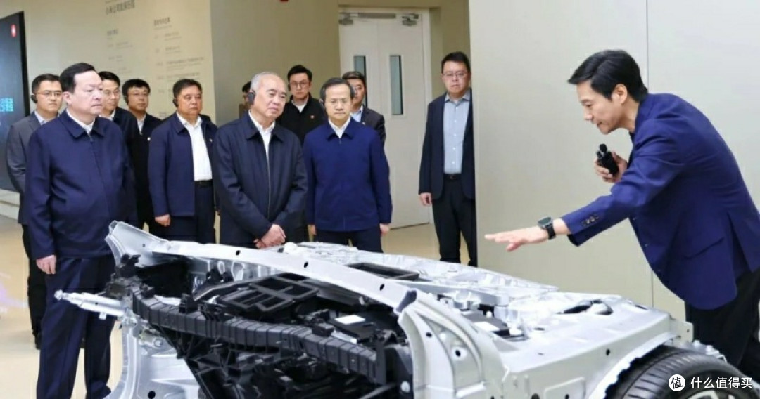 小米新车爆料！SU7 Ultra、SU7上海车展亮相，YU7要等等但很炸！