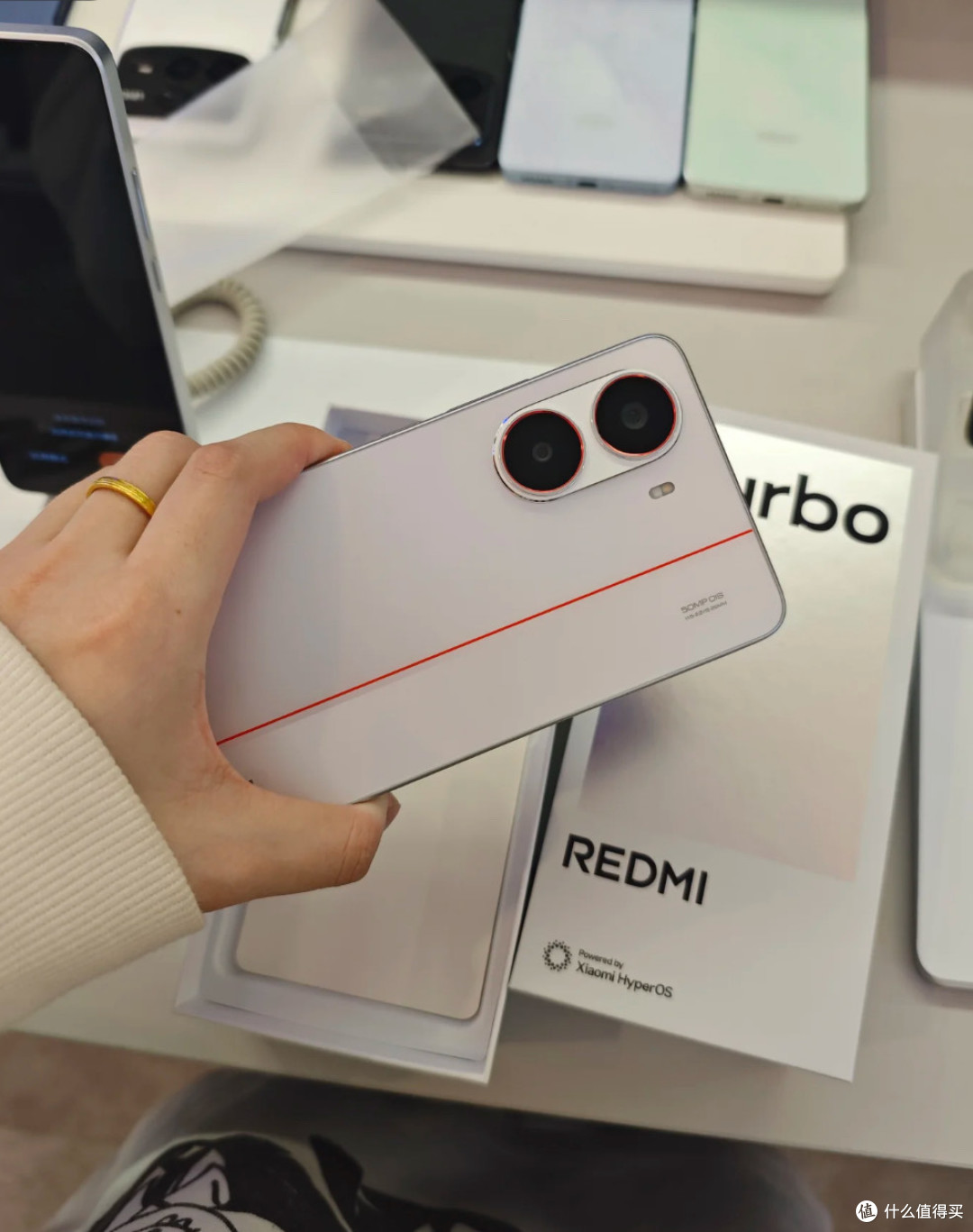 小米REDMI Turbo4Pro本月来袭，中端机市场要变天？