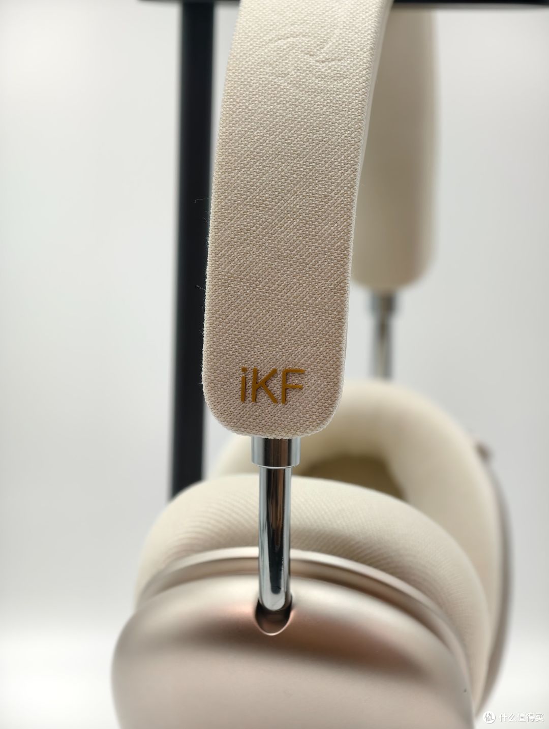 入手 iKF Mars 头戴式耳机,开启无损音质新世界